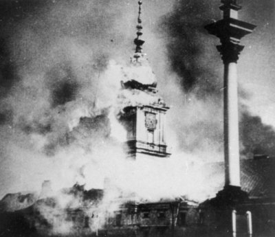 Bombardowanie Warszawy, wrzesień 1939 r. (źródło: IPN)