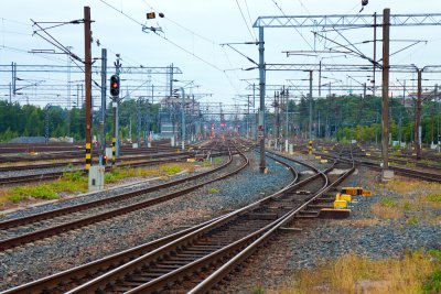 Usiłowanie oszustwa na szkodę PKP PLK S.A. na ponad miliard złotych. 9 osób zatrzymanych